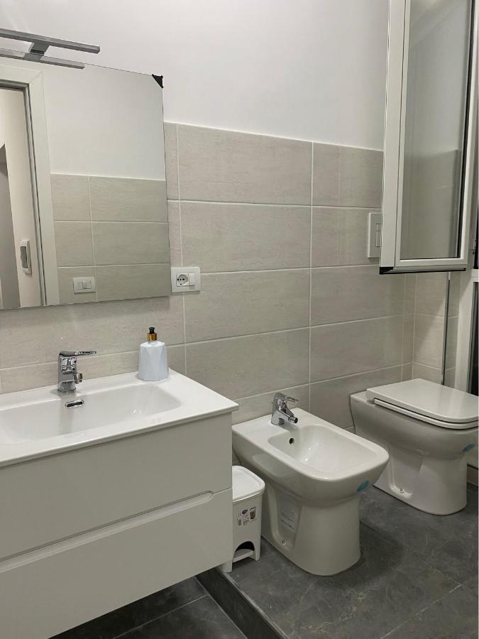 Suite Home Наполи Екстериор снимка