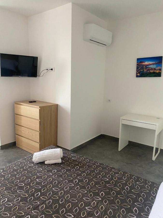 Suite Home Наполи Екстериор снимка