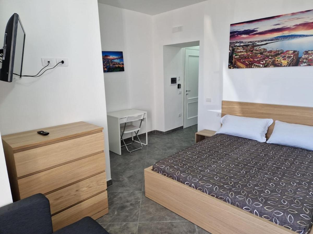 Suite Home Наполи Екстериор снимка